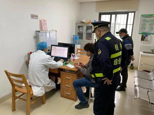 惠城蜂行 執(zhí)法為民服務(wù)為先，城管隊(duì)員以行動傳遞社會正能量